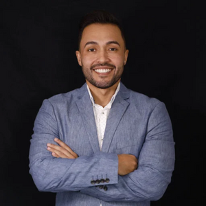 Dr. Giancarlo De la Torre Canales